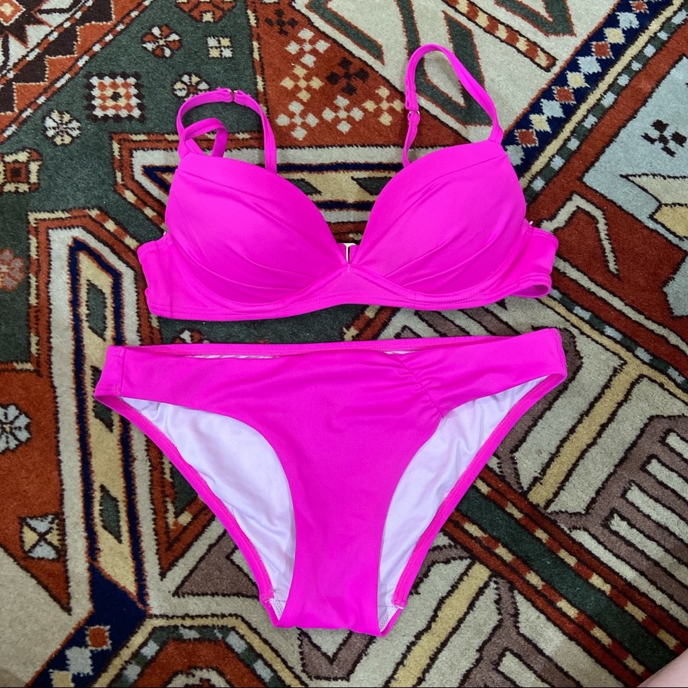 Victoria's secret bikini set